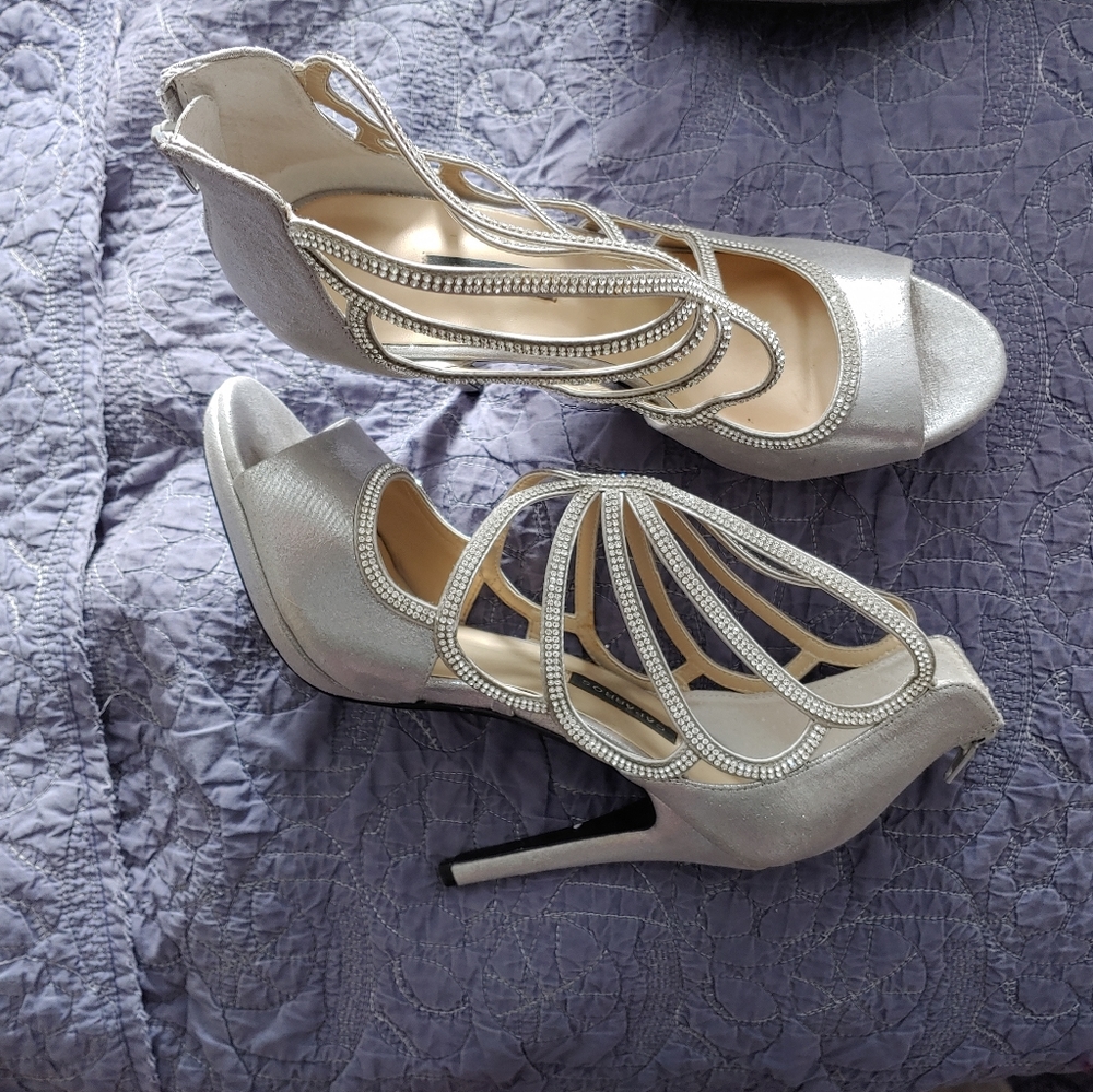 CAPARROS heels